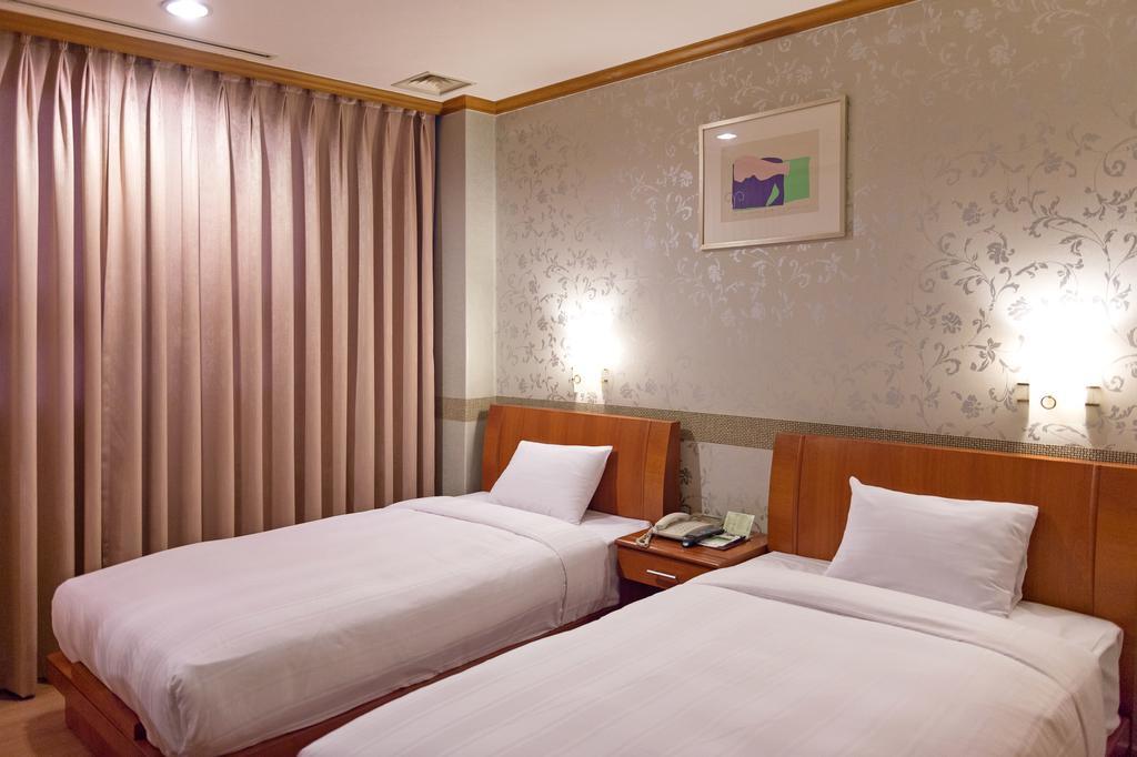 Gwangju Prado Hotel 光州 エクステリア 写真